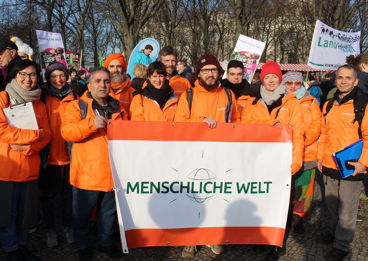 Berlin_Öko_Demo_19.1._800