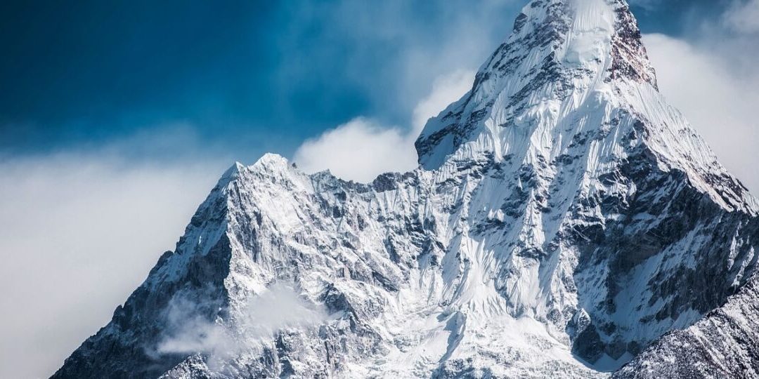 ama-dablam-gfe540d075_1280-2-thegem-blog-default