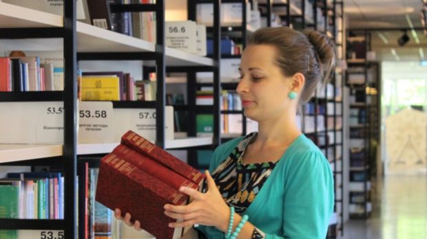 young-woman-g47a6f1226_1920-thegem-blog-default