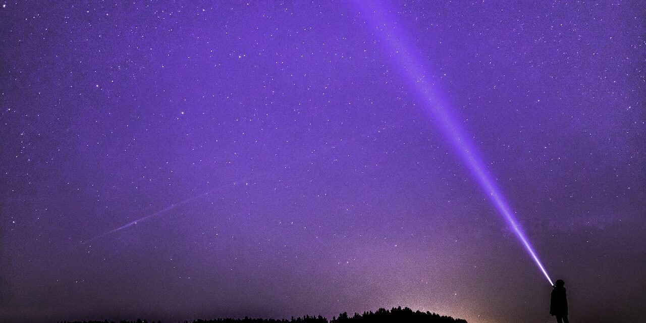 night-photograph-2183637_1280