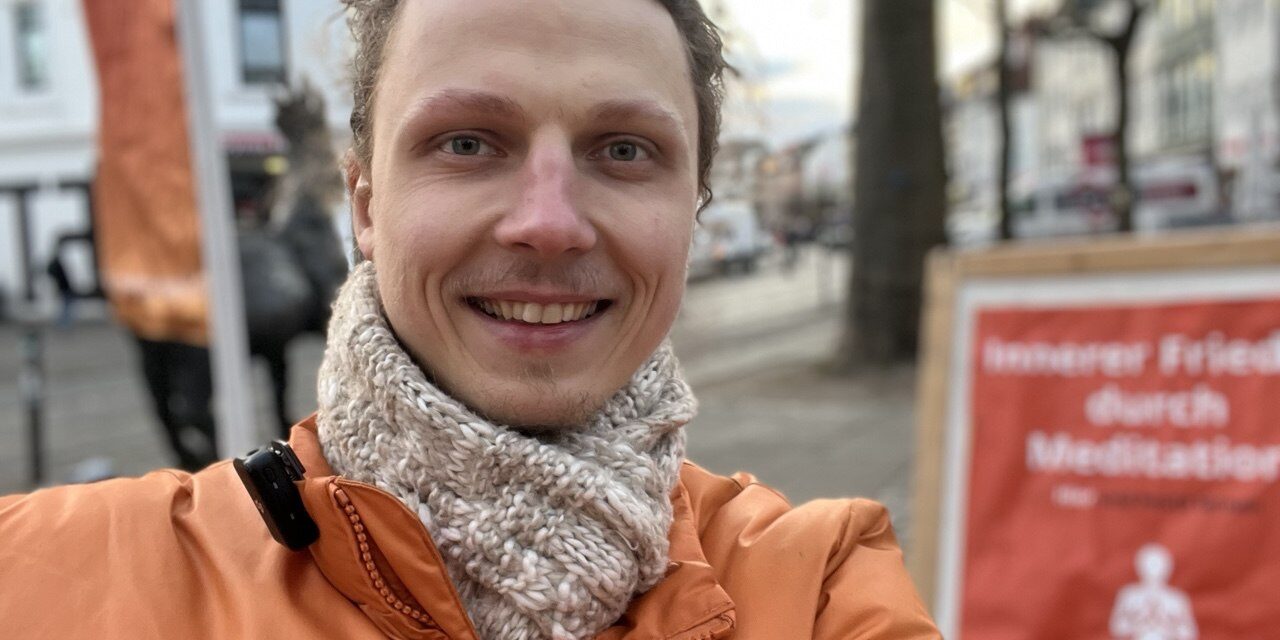 Amritesha Wahlkampfstand